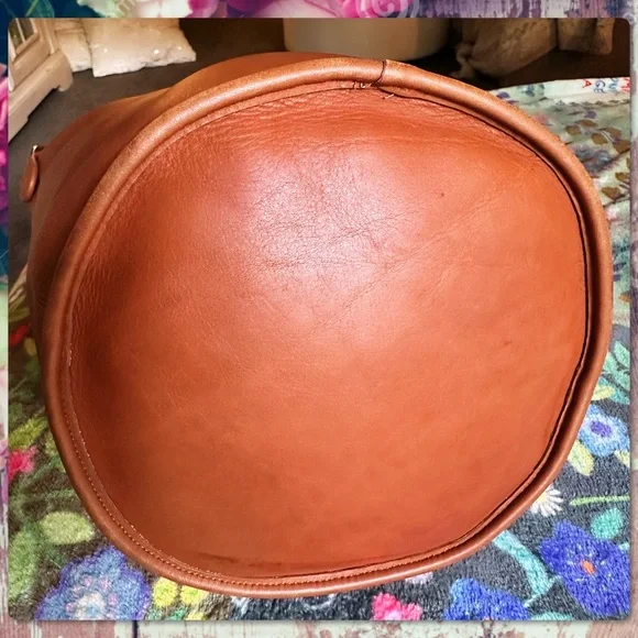 COACH BRITISH TAN LEATHER XL DUFFLE FEED SAC BUCKET BAG 9085 - Picture 8 of 17